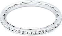 Tacori Crescent and Milgrain Diamond Engagement Ring
